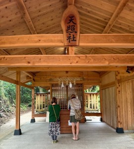 image3