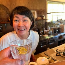 明日は定休日です