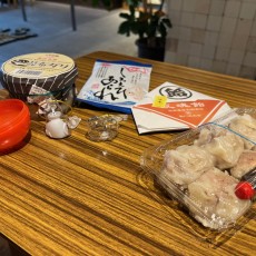 今日は店内の…